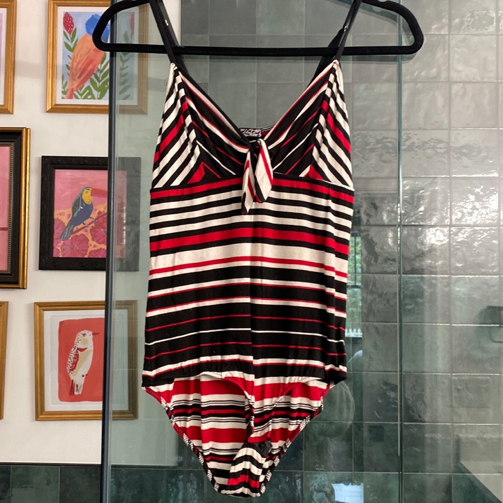 M body suit
